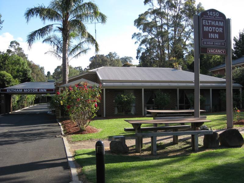 Eltham Motor Inn Melbourne Exteriör bild